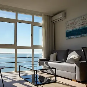 Beachfront Apartament Malaga