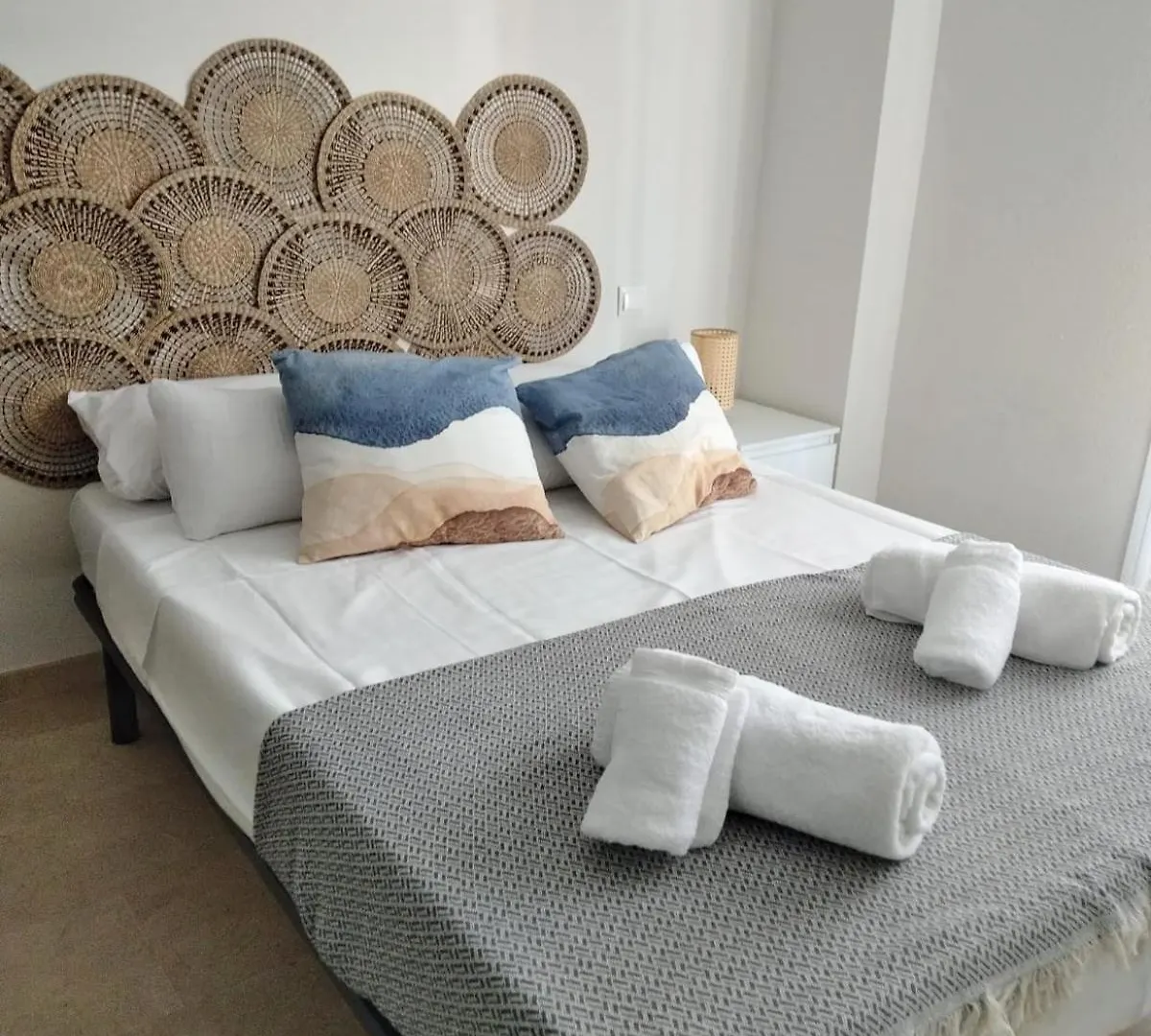 Sol Y Arte Suites Malaga Centro Apartment